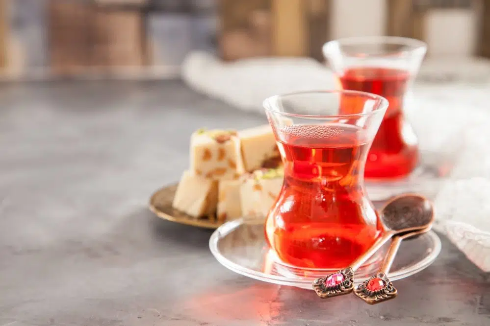 Poznaj szerbet – tradycyjny napój turecki