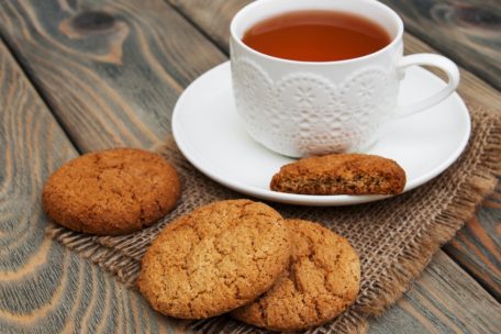 Herbata po irlandzku czy herbata po angielsku – czyli o wyspiarskich tradycjach picia herbaty