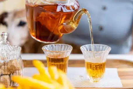 Jak wybrać dobrą herbatę na prezent